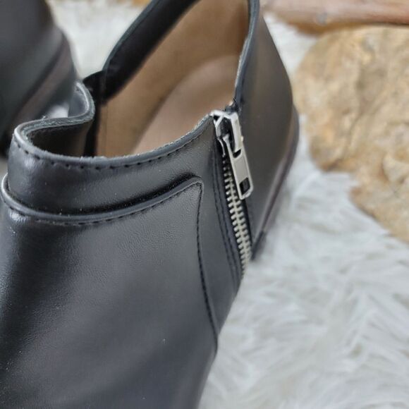 Naturalizer Soul faux leather short booties black - Picture 6 of 13